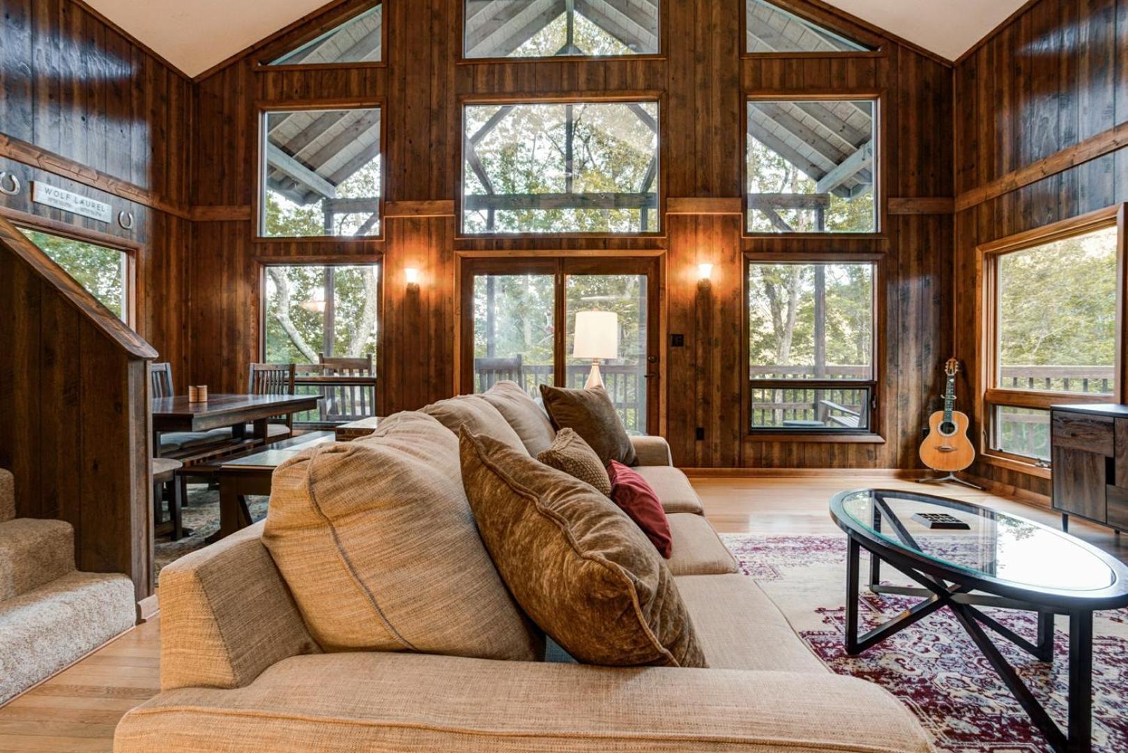 فيلا Wolf Ridge Retreat Swiss المظهر الخارجي الصورة