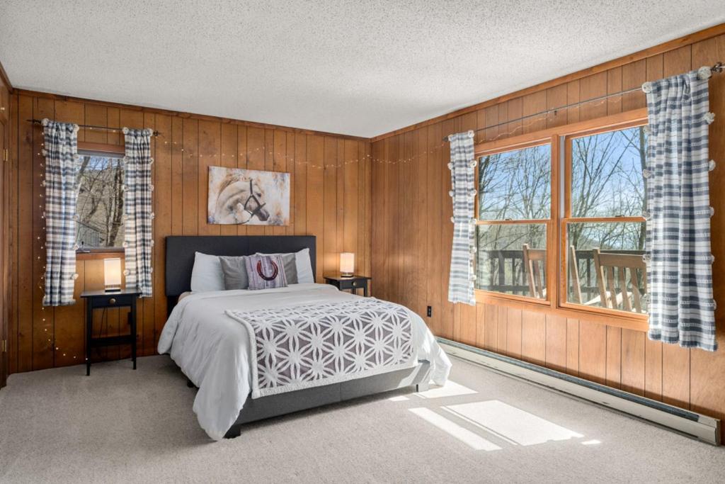 فيلا Wolf Ridge Retreat Swiss المظهر الخارجي الصورة